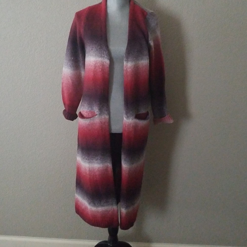 Long duster sweater with long sleeves